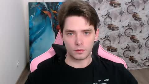 Snapshot of dmitryromanov chatting on 04/25/26, 04:15 Dead A online show from 04/25/26, 04:15