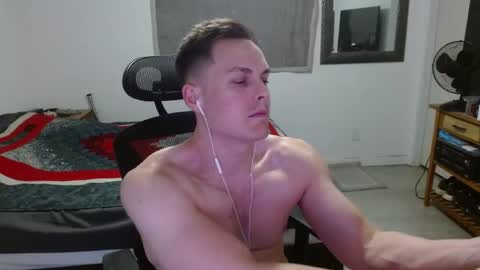 Snapshot of dmoney212 chatting on 04/09/26, 06:13 dmoney212 online show from 04/09/26, 06:13