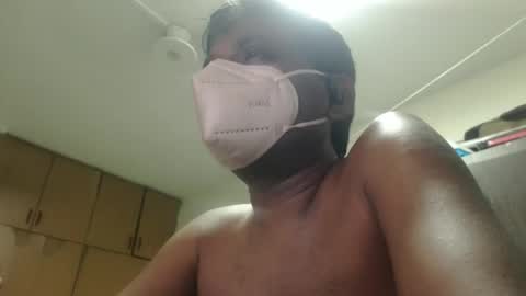 Snapshot of dnana_akv chatting on 05/04/26, 05:09 Dark brown with pink head online show from 05/04/26, 05:09