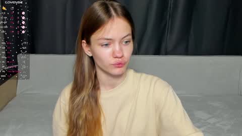 Polly and Kiriko online show from 01/04/25, 01:10