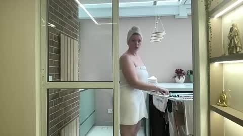 Ctia But I prefer to be called DOCE online show from 10/28/25, 03:36