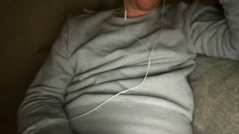 Snapshot of doctor_luv_69 chatting on 05/01/26, 08:24 doctor_luv_69 online show from 05/01/26, 08:24