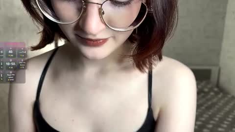 Annie PVT IS OPEN online show from 06/03/26, 09:09
