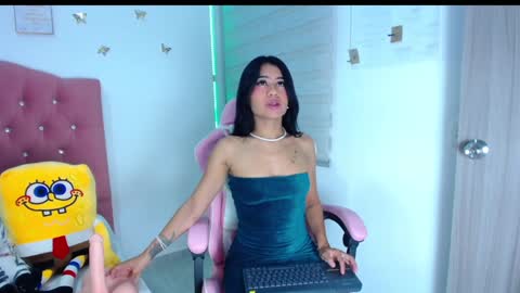 Snapshot of doe_sofi chatting on 01/26/25, 06:49 sofi online show from 01/26/25, 06:49