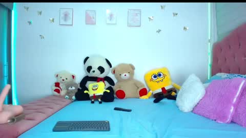 Snapshot of doe_sofi chatting on 03/10/25, 07:53 sofi online show from 03/10/25, 07:53