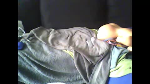 Snapshot of doggy822620 chatting on 04/26/26, 04:26 doggy822620 online show from 04/26/26, 04:26