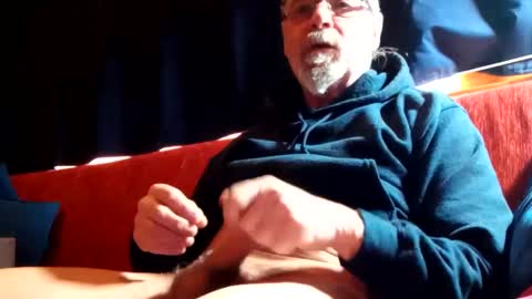 doghouseblue online show from 12/15/24, 09:35