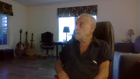 Snapshot of dogluc7 chatting on 12/03/24, 08:50 dogluc7 online show from 12/03/24, 08:50