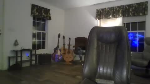 Snapshot of dogluc7 chatting on 12/07/24, 05:37 dogluc7 online show from 12/07/24, 05:37