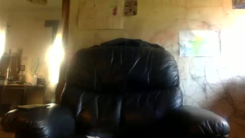 dogstarmanitee online show from 02/04/25, 08:35