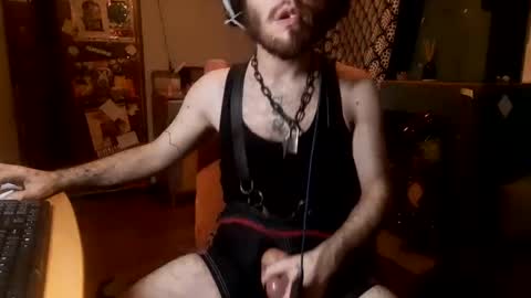 Snapshot of dogwithamohawk chatting on 02/01/25, 06:08 dogwithamohawk online show from 02/01/25, 06:08