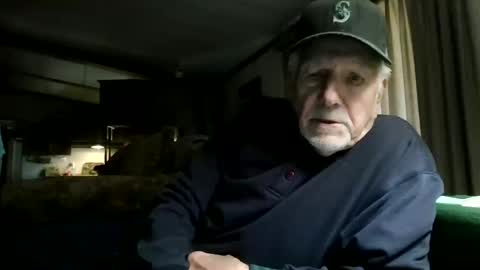 Snapshot of doingmyself69 chatting on 10/14/25, 07:58 doingmyself69 online show from 10/14/25, 07:58