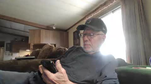 Snapshot of doingmyself69 chatting on 03/31/26, 07:58 doingmyself69 online show from 03/31/26, 07:58
