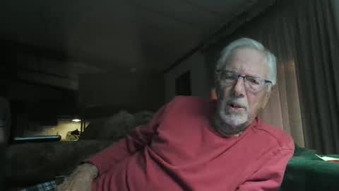 Snapshot of doingmyself69 chatting on 04/28/26, 02:49 doingmyself69 online show from 04/28/26, 02:49