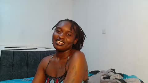 Dolce online show from 11/10/25, 08:08