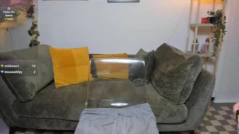 Betty online show from 01/30/25, 09:25