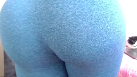 Snapshot of dolcevainin chatting on 01/18/25, 07:37 Dolcevainin online show from 01/18/25, 07:37