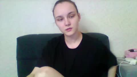 dolcezza_ online show from 04/10/26, 11:15