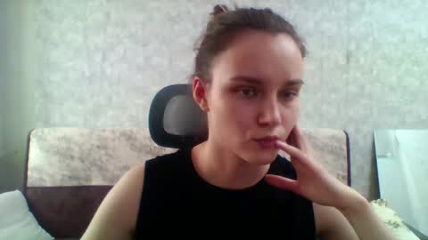 Snapshot of dolcezza_ chatting on 05/20/26, 10:54 dolcezza_ online show from 05/20/26, 10:54