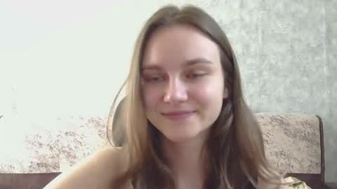 Snapshot of dolcezza_ chatting on 05/25/26, 10:10 dolcezza_ online show from 05/25/26, 10:10