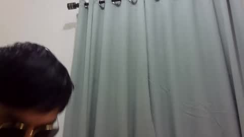 Snapshot of dolfvlucy chatting on 05/01/26, 02:43 dolf william online show from 05/01/26, 02:43