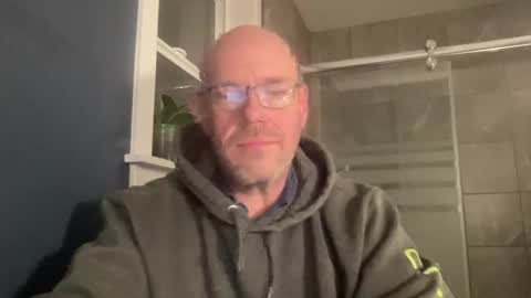 dolins online show from 06/06/26, 05:12