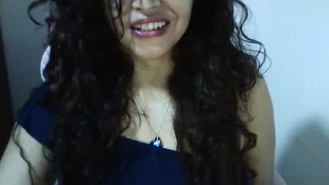 doll78latin online show from 10/19/25, 02:29