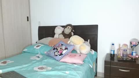 Auro and Santiago online show from 02/05/25, 03:13