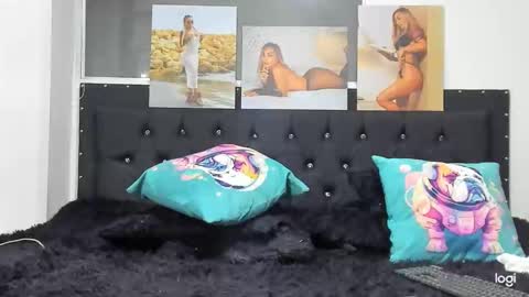 C E L E S T E  online show from 01/12/25, 05:03