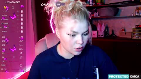 Chloe online show from 12/02/24, 12:09