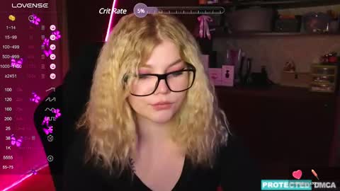 Chloe online show from 12/05/24, 02:31