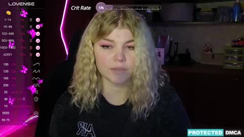 Chloe online show from 12/06/24, 07:10