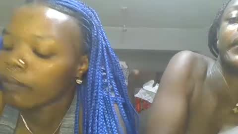 Snapshot of doll_deviant chatting on 07/10/26, 05:37 doll_deviant online show from 07/10/26, 05:37