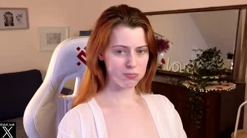 Your doll Lesli online show from 03/06/25, 05:22