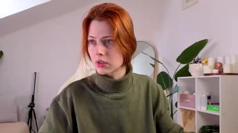 Your doll Lesli online show from 10/17/25, 09:23