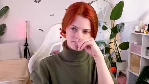 Your doll Lesli online show from 10/30/25, 09:22