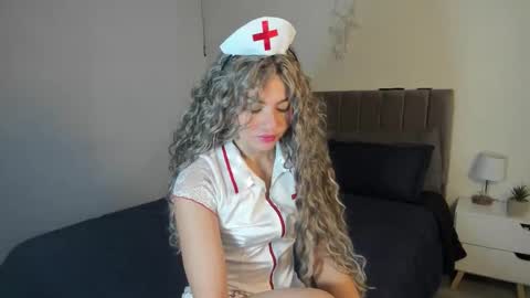 doll_oriana online show from 10/23/25, 07:34