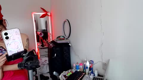 Catherine XXX online show from 02/17/26, 01:51