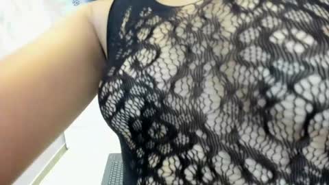 Samy online show from 05/25/26, 01:06