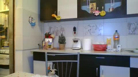 dol online show from 02/10/25, 03:24