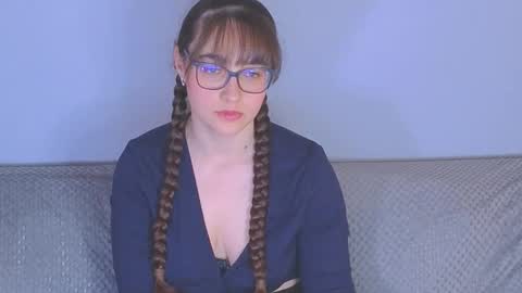 Snapshot of doll_tessa chatting on 05/13/26, 08:34 Tessa online show from 05/13/26, 08:34
