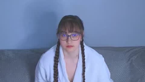 Snapshot of doll_tessa chatting on 05/22/26, 03:57 Tessa online show from 05/22/26, 03:57