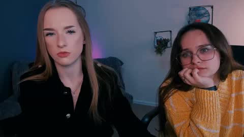 doll_vey online show from 02/28/25, 12:42