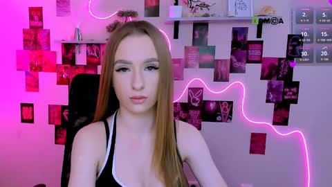 Snapshot of doll_vey chatting on 04/17/26, 09:01 doll_vey online show from 04/17/26, 09:01