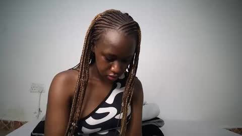 dollberry online show from 12/26/24, 11:32