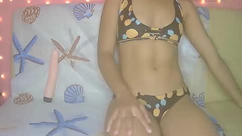 Snapshot of dollepoupee chatting on 01/10/26, 05:31 dollepoupee online show from 01/10/26, 05:31