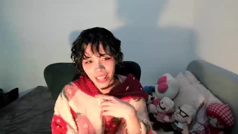 Snapshot of dolliette chatting on 09/09/25, 02:00 mina online show from 09/09/25, 02:00