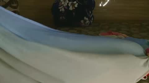 dolly_2 online show from 01/28/25, 10:34