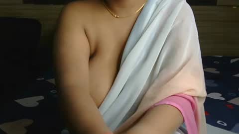 dolly_2 online show from 02/14/25, 07:17