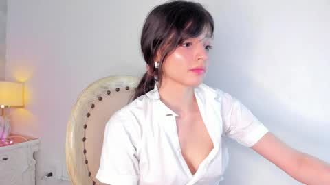 Snapshot of dolly_kitter chatting on 05/29/26, 11:30 dolly_kitter online show from 05/29/26, 11:30